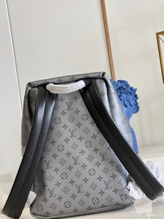 First bag ru DISCOVERY LOUIS VUITTON PM BACKPACK 0809